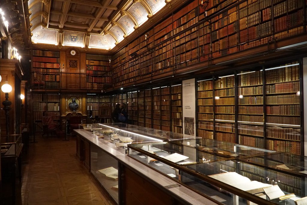 Zamek Chantilly, biblioteka