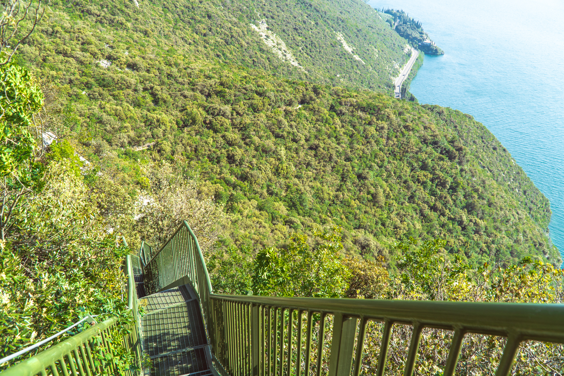 Ciekawe szlaki piesze nad Jeziorem Garda | Szlak Busatte-Tempesta