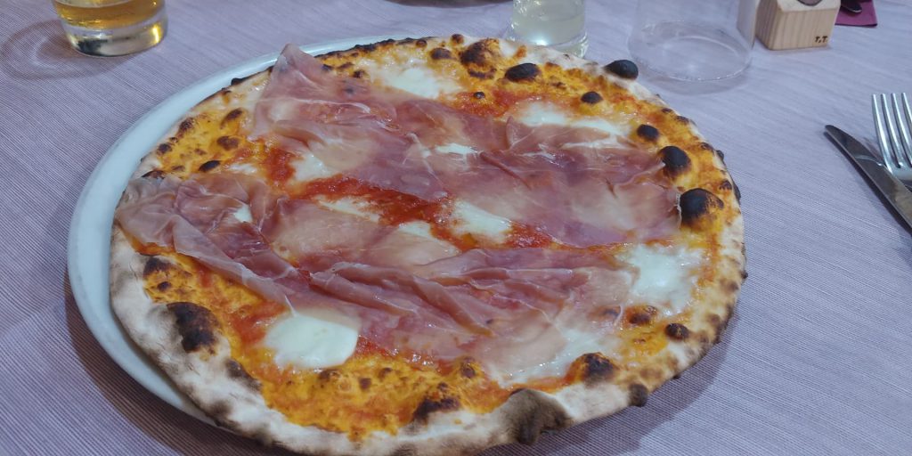 Pizza w Bari | Gdzie zjeść w Apulii?