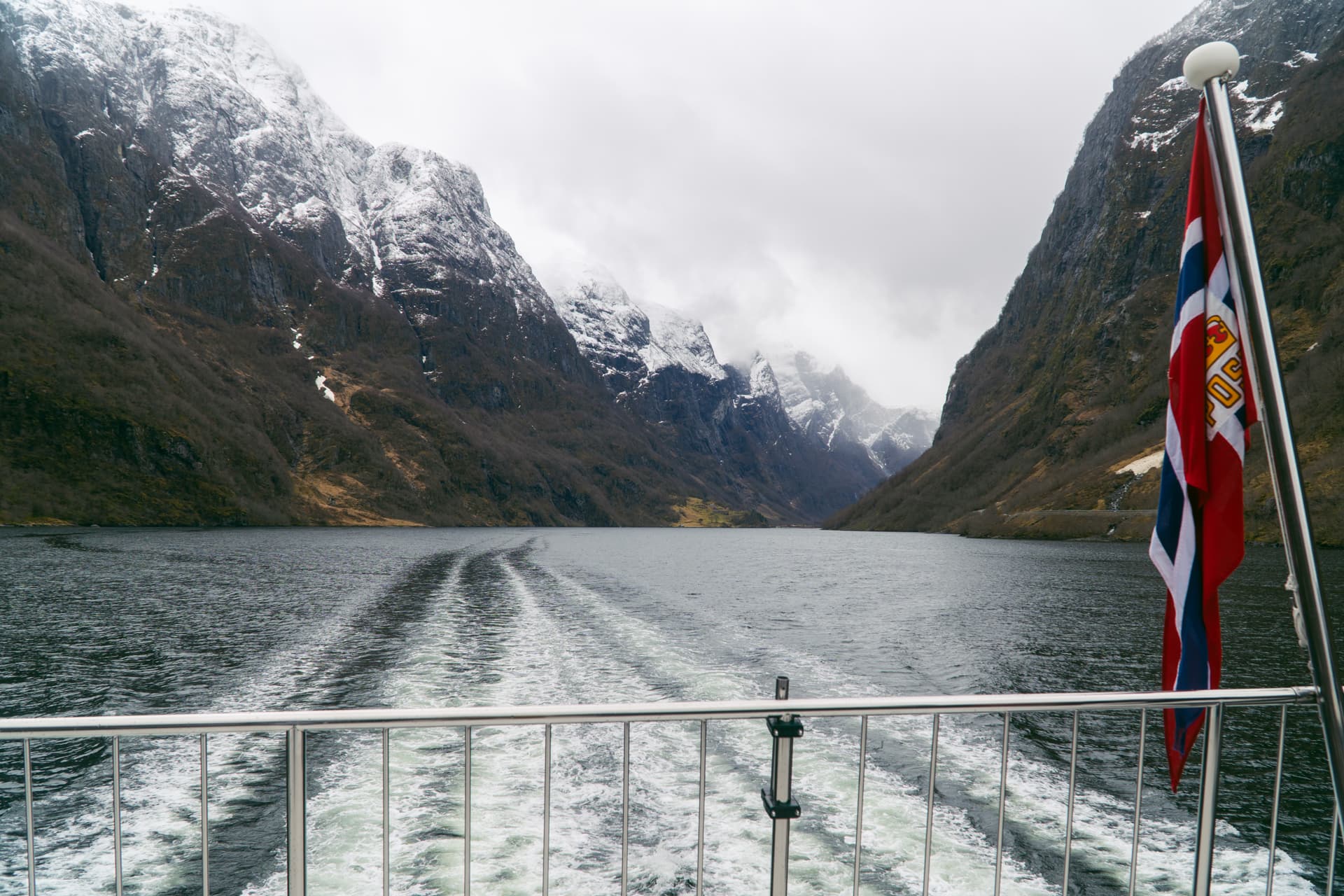 Najpiękniejszy widok na fiord | Rejs po fiordach w Norwegii