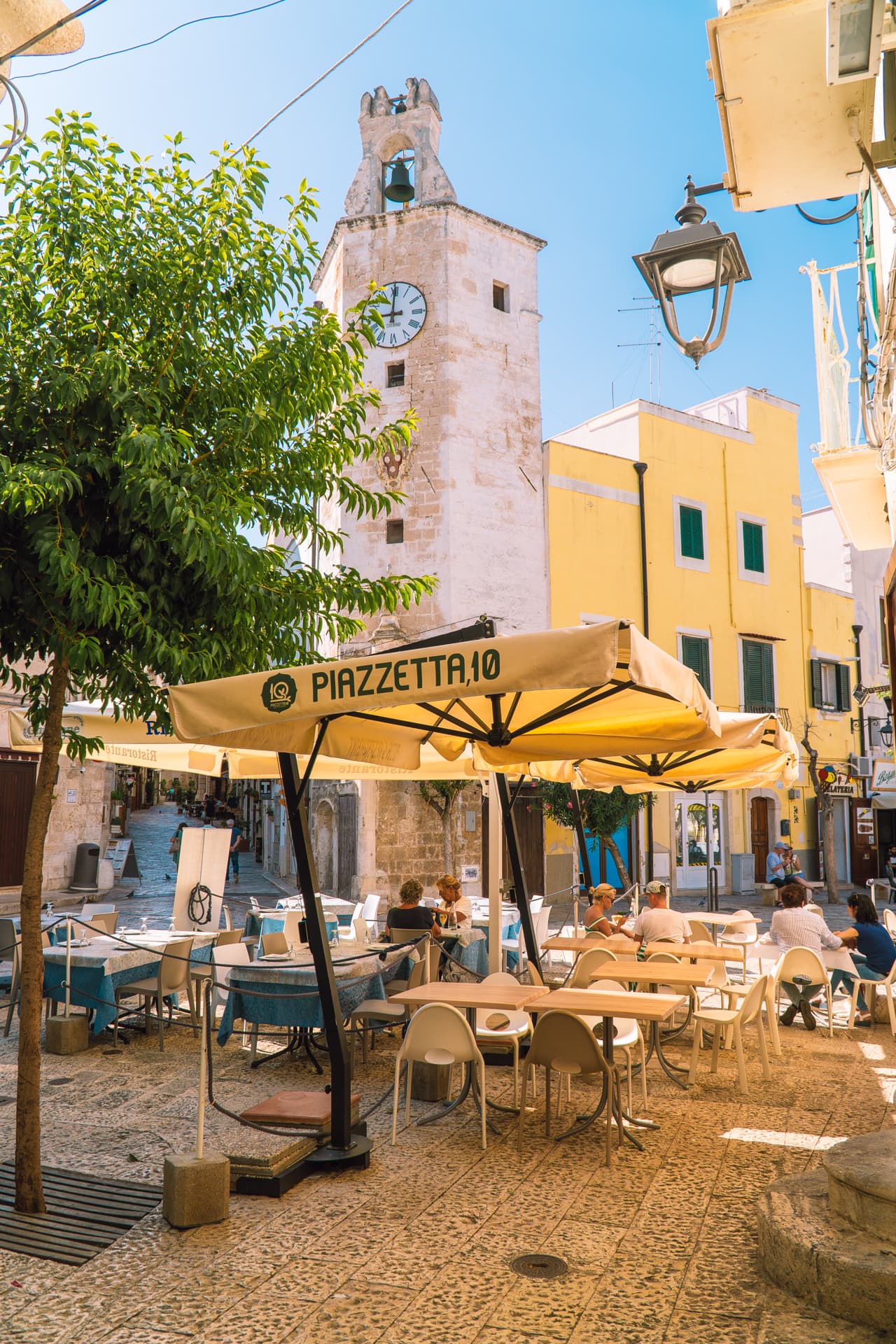 Restauracja w Monopoli | Najładniejsze miasteczka w Apulii