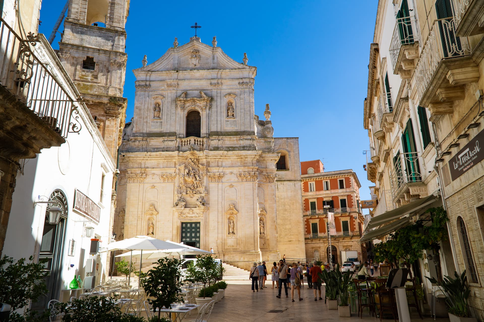 Fasada barokowej bazyliki w Martina Franca | Najładniejsze miasteczka w Apulii