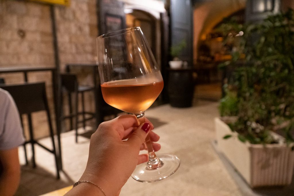 Wino w Bitonto | Gdzie zjeść w Apulii?