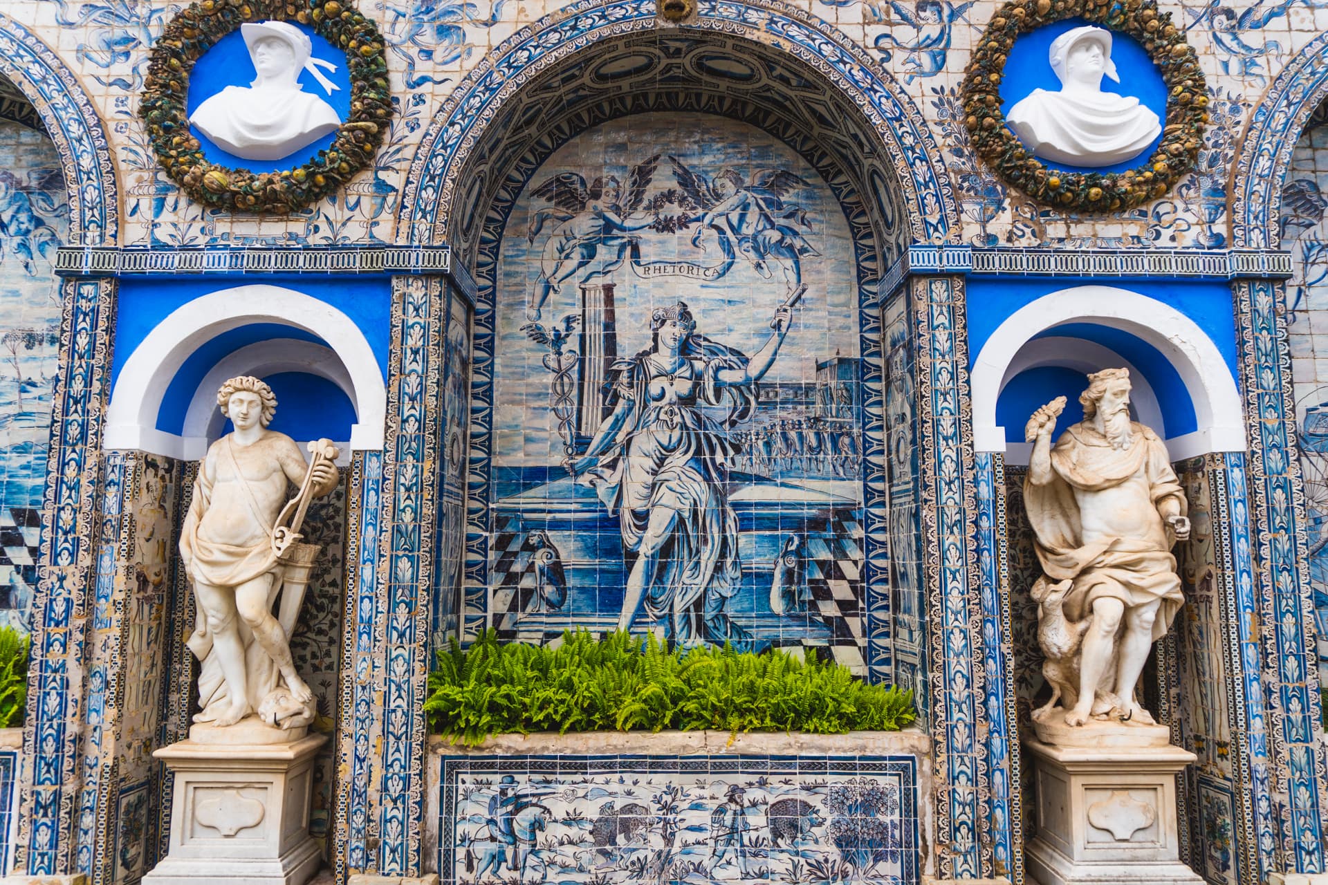 Azulejos w Pałacu Fronteira w Lizbonie