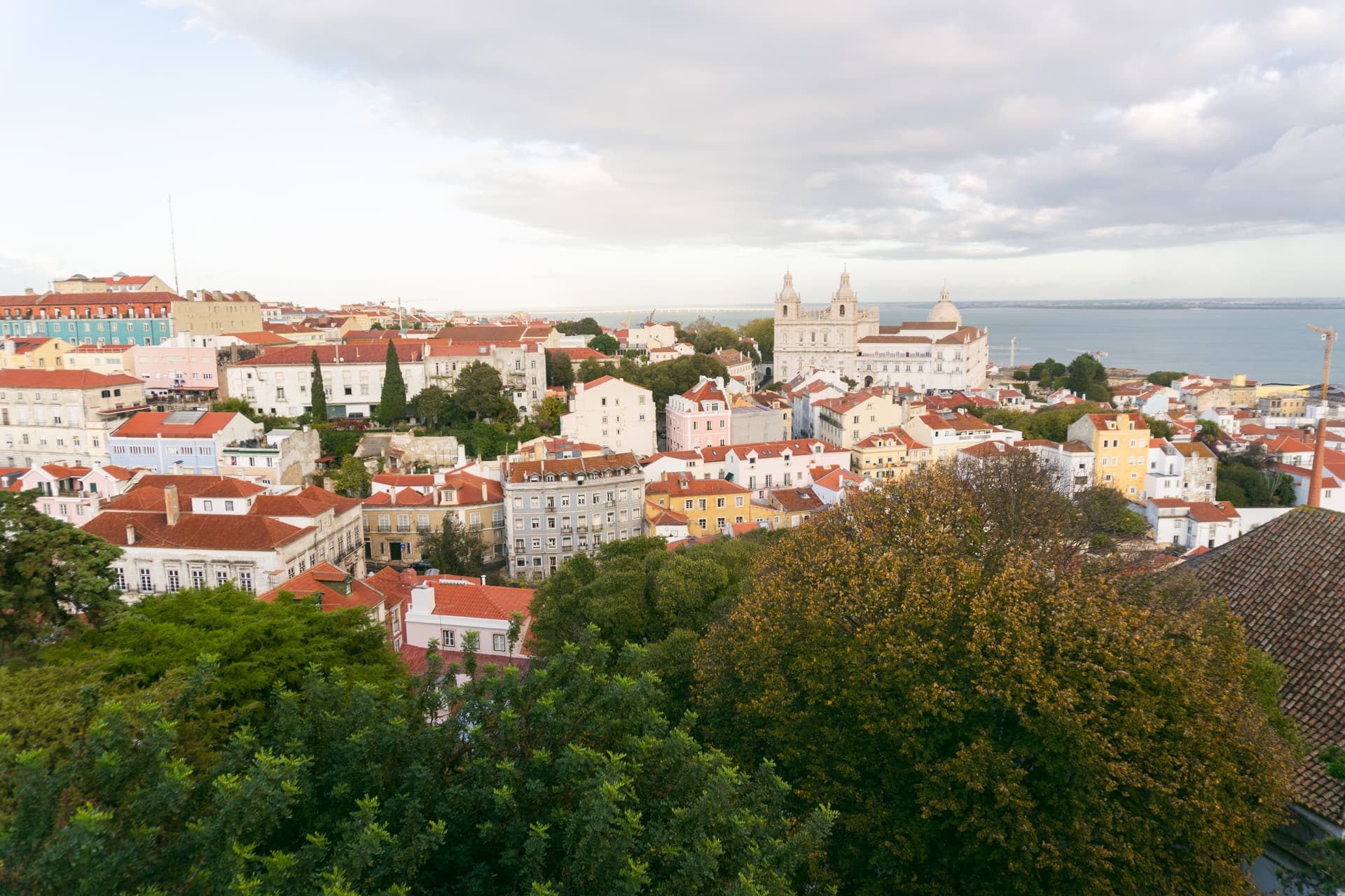 Torre da Igreja do Castelo | Punkty widokowe w Lizbonie
