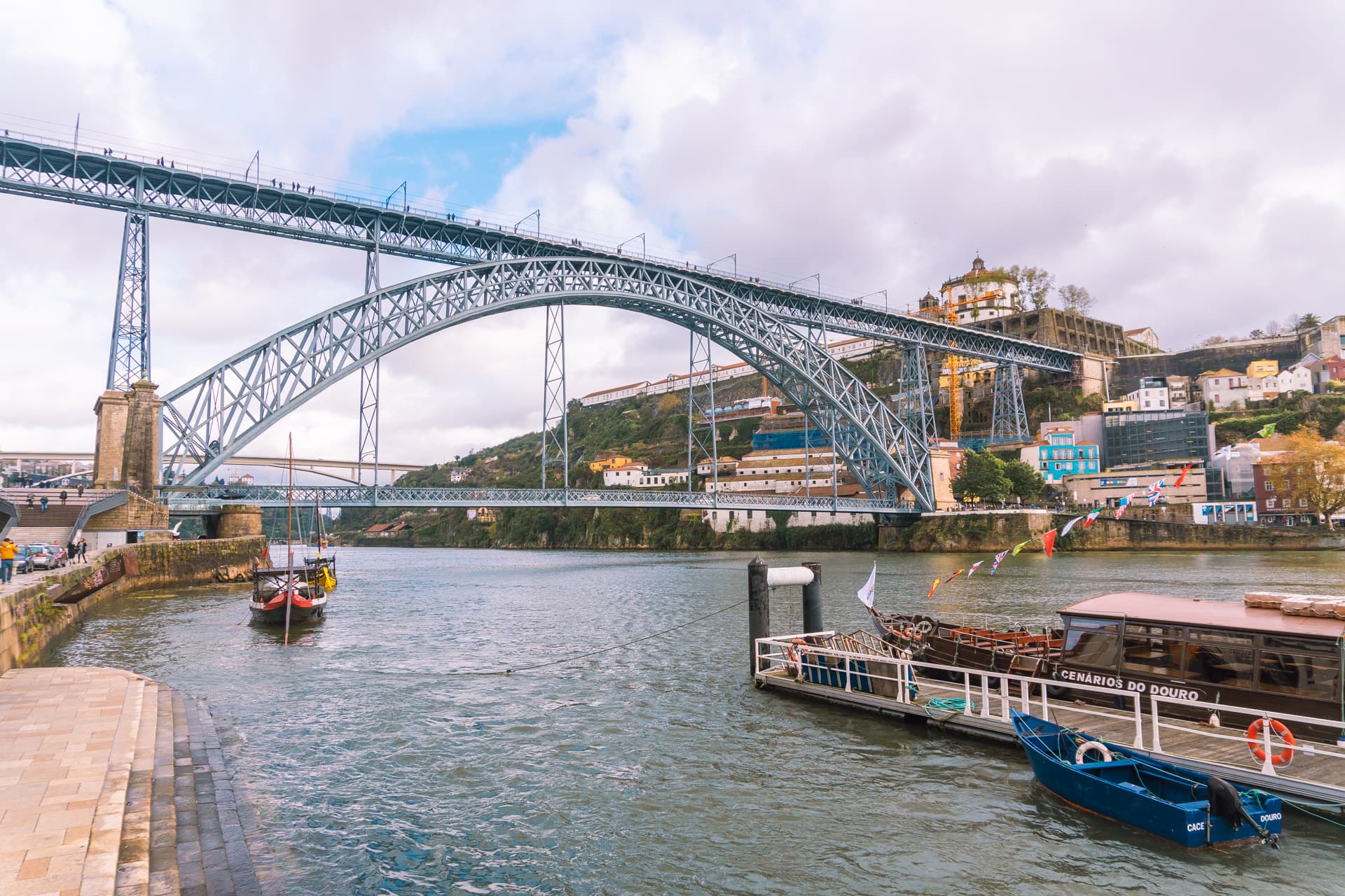 Ponte Dom Luis I  to najpopularniejsza atrakcja w Porto