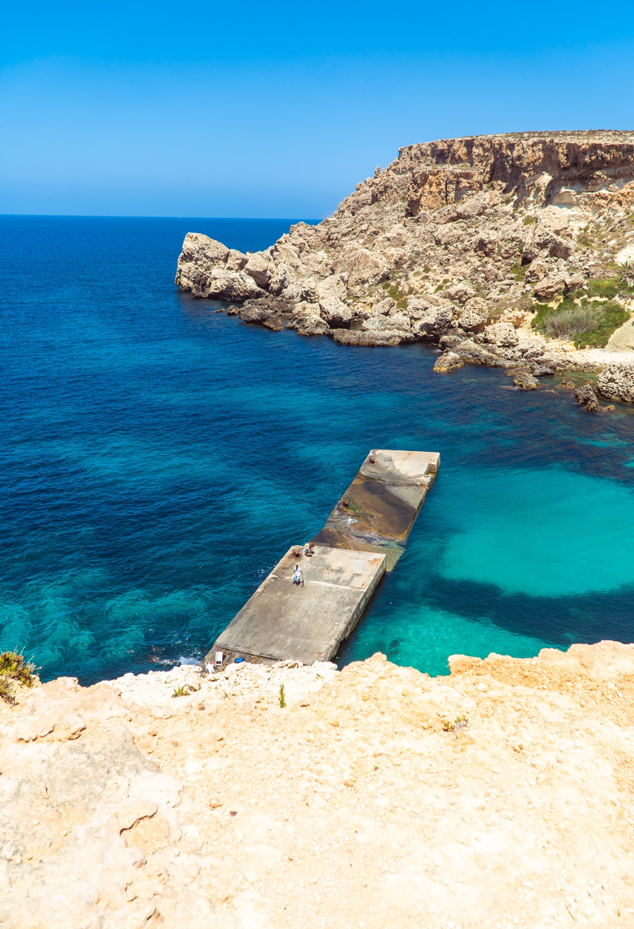kolor wody w zatoce Anchor na Malcie | Plaże na Malcie i Gozo