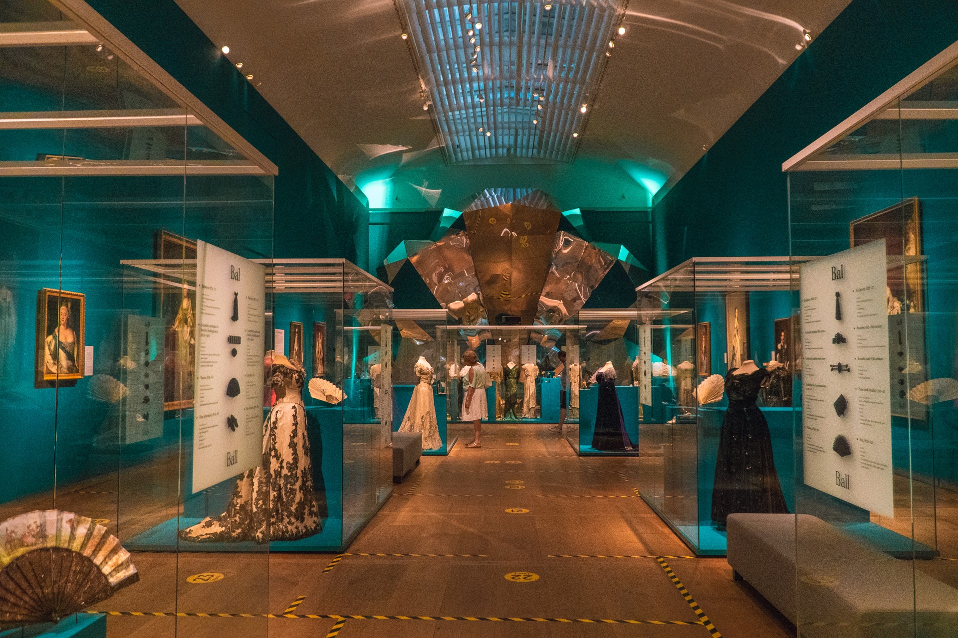 Oddział rosyjskiego muzeum Hermitahe w Amsterdamie | Co zobaczyć w Amsterdamie?