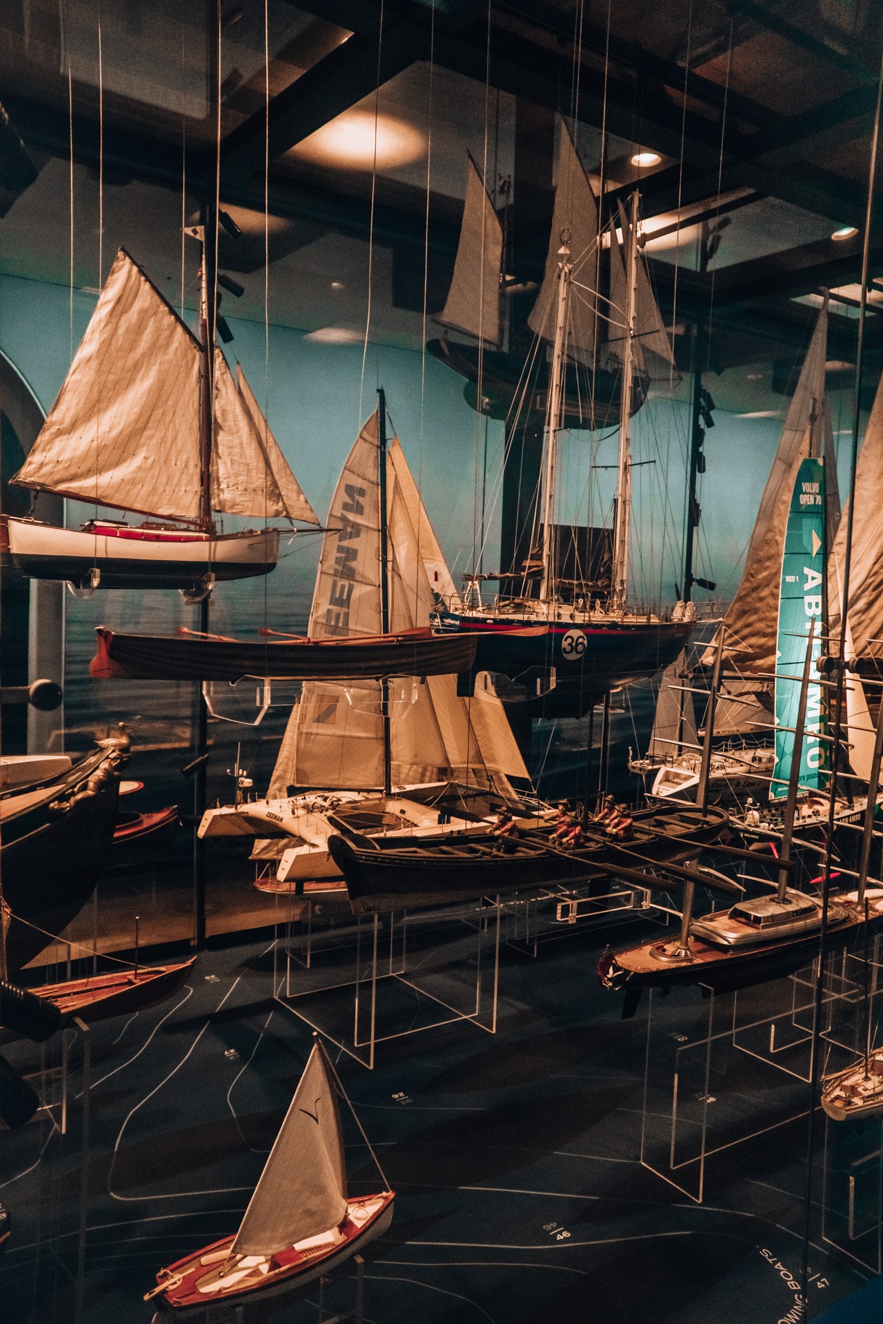 Wystawa statkow w Muzeum Morskim w Amsterdamie | Co zobaczyć w Amsterdamie?