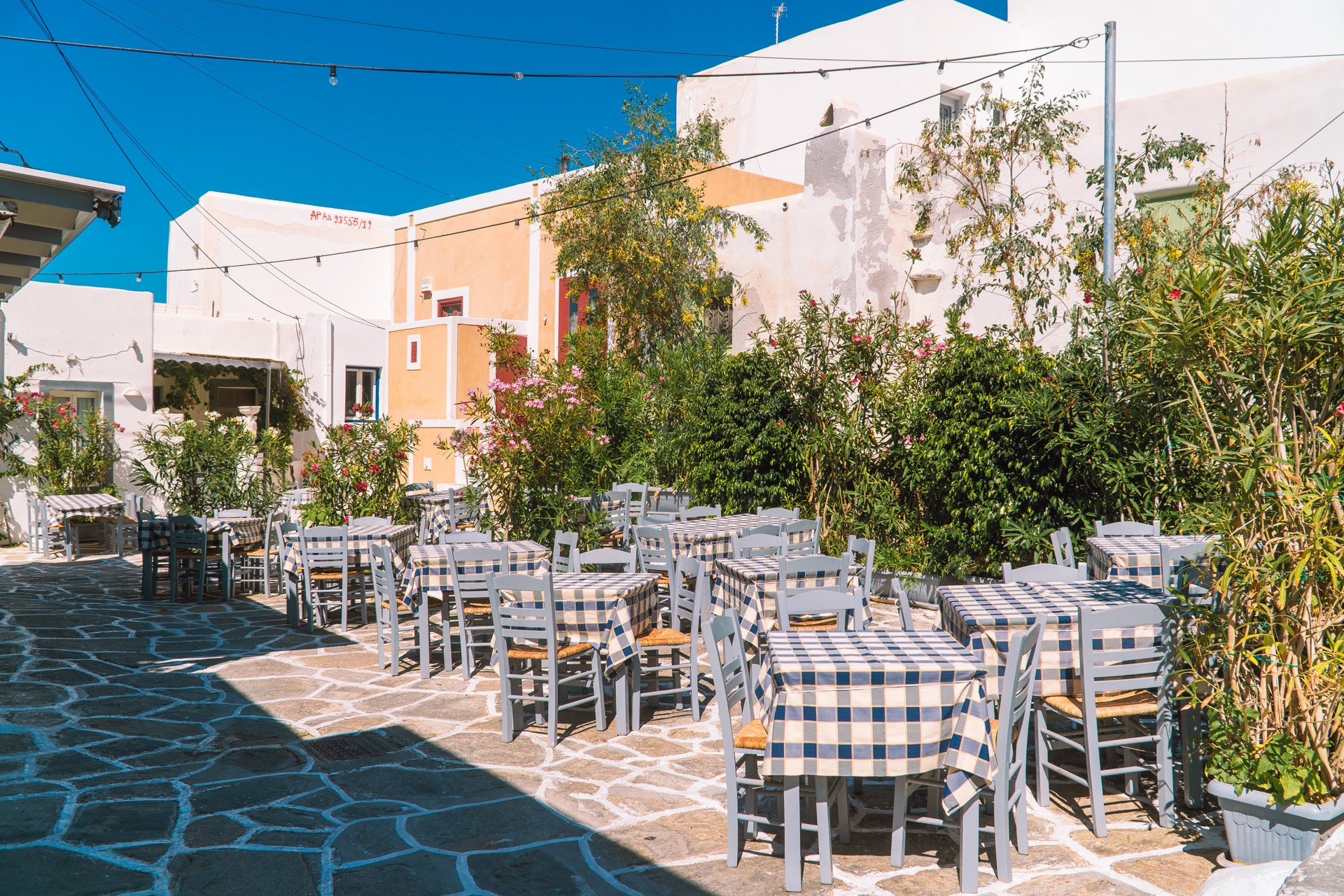 Klimatyczna restauracja Romantica w Naoussa na Paros