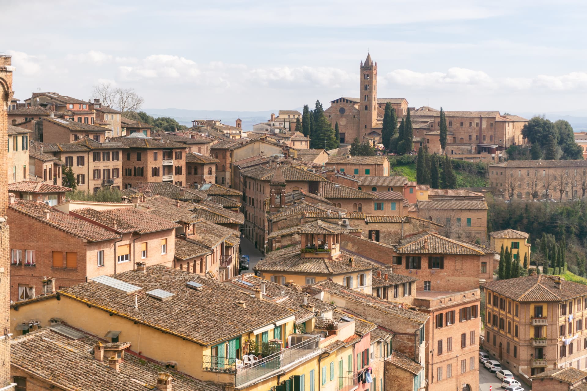 Toskańskie miasteczko Siena we Włoszech