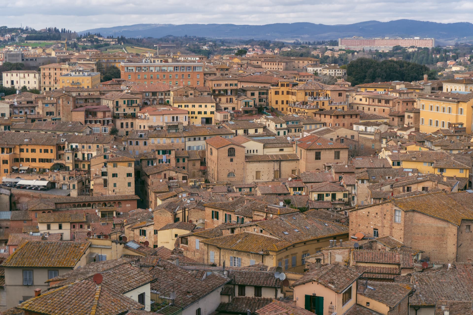 Widok na miasto z Facciatone | Zwiedzanie Sieny