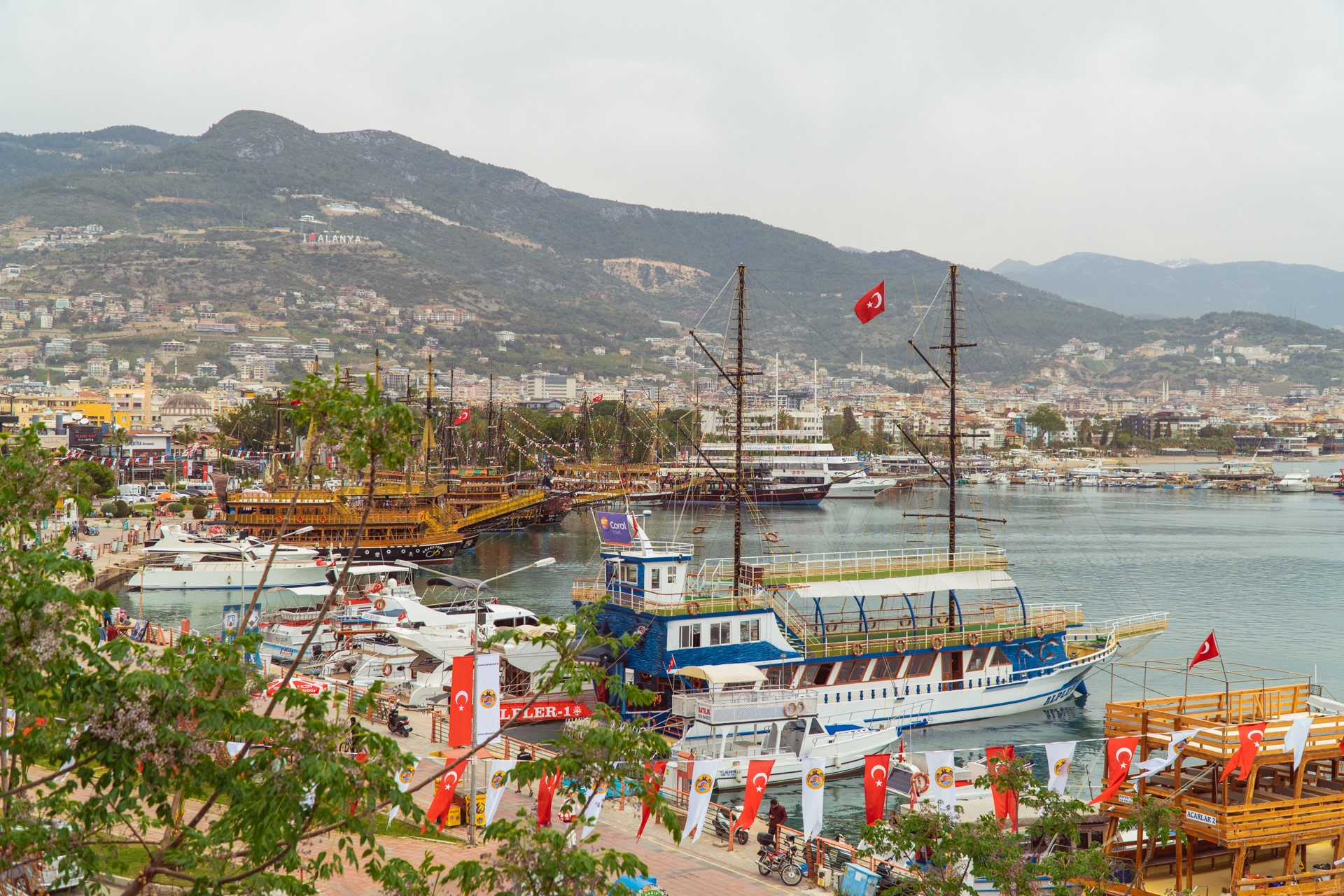 Port w mieście Alanya | Turcja z biurem podróży