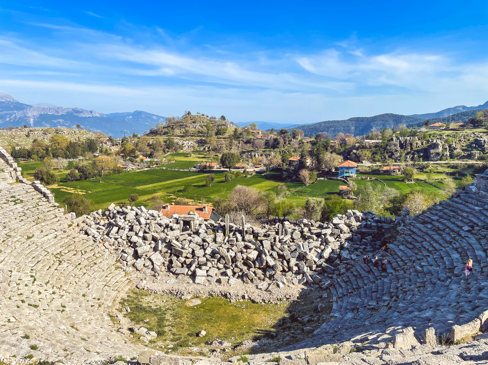 Widok na Selge z górnych rzędów amfiteatru | Kanion Koprulu