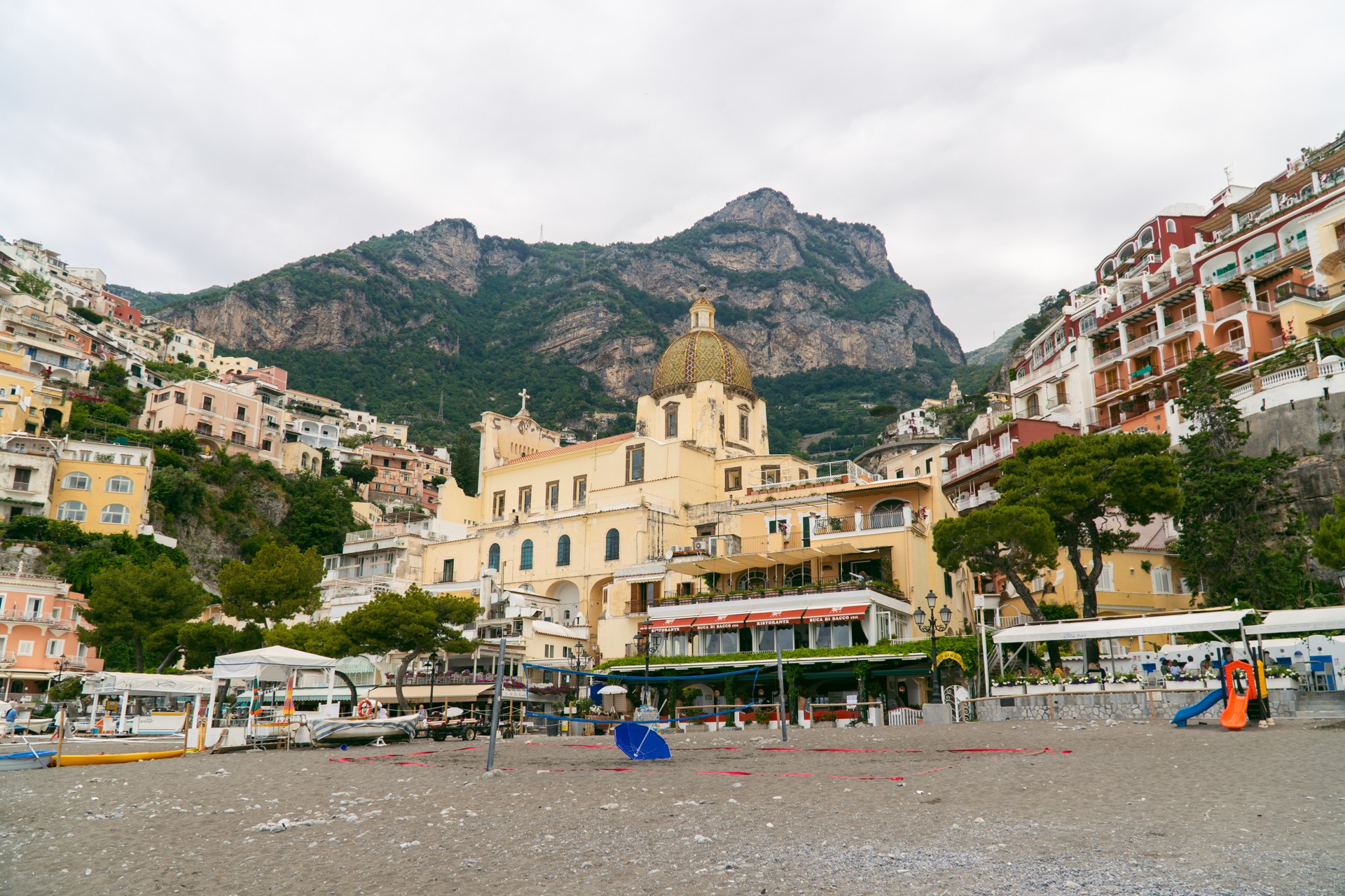 Plaża w Positano | Wakacje na Wybrzeżu Amalfi