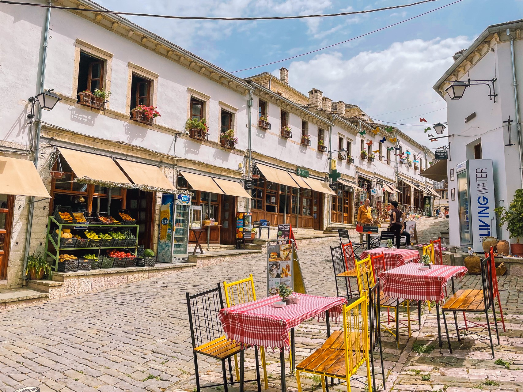Zabytkowe centrum Gjirokastry | Albania na własną rękę