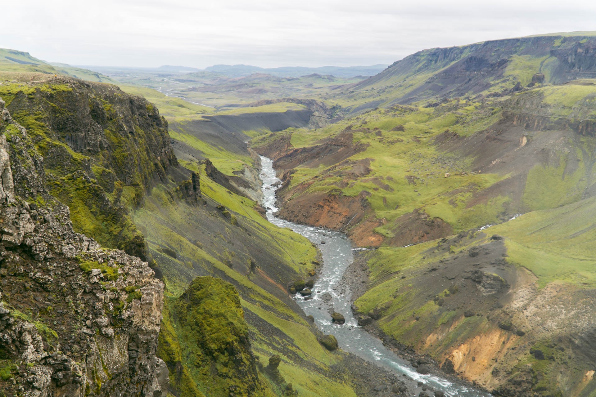 Rzeka, do której wpada Haifoss | Islandzkie wodospady