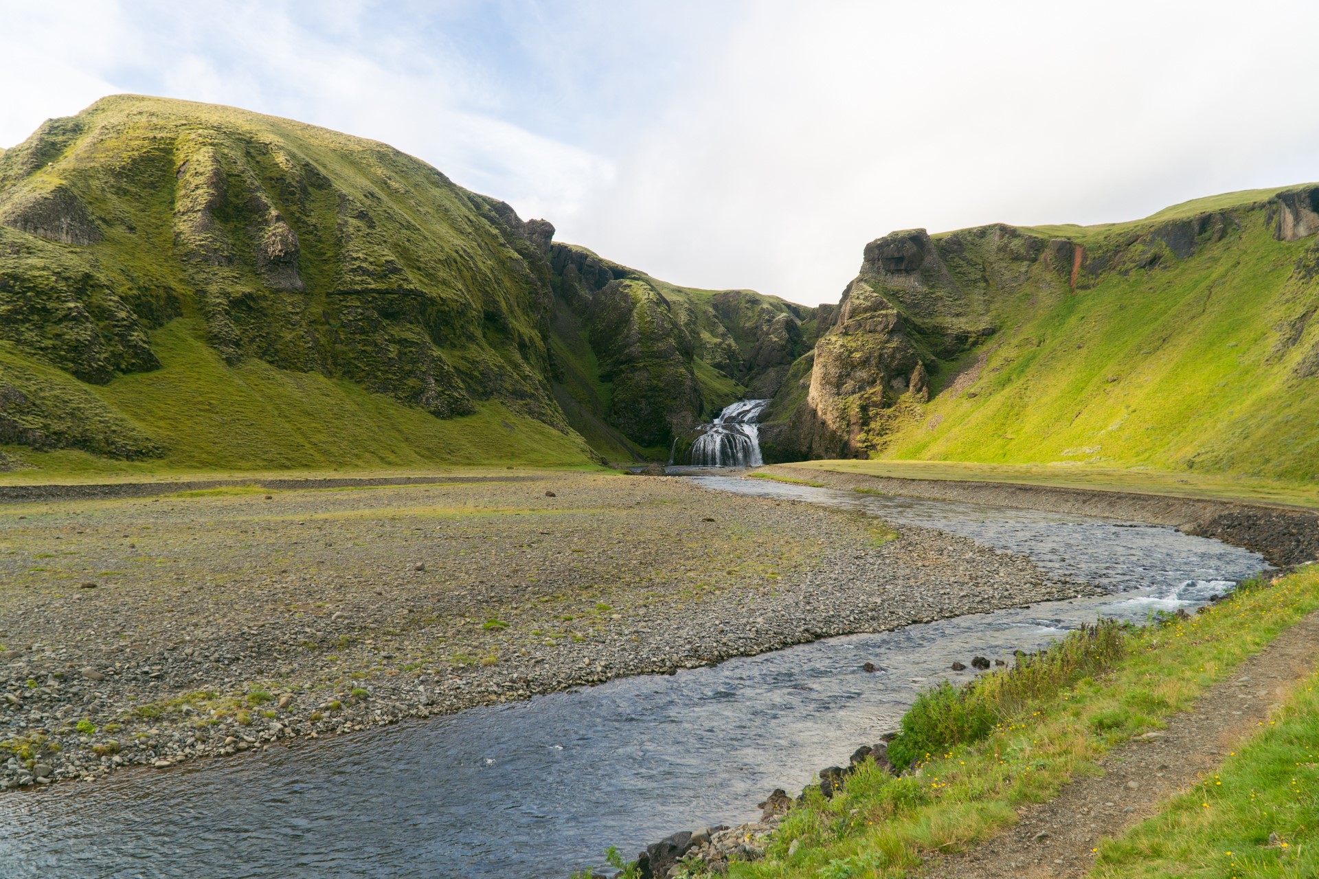 Wodospad Stjórnarfoss | Podróż na Islandię