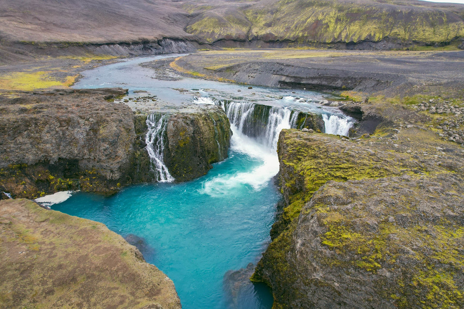 Sigoldufoss widziany z góry | Islandzkie wodospady