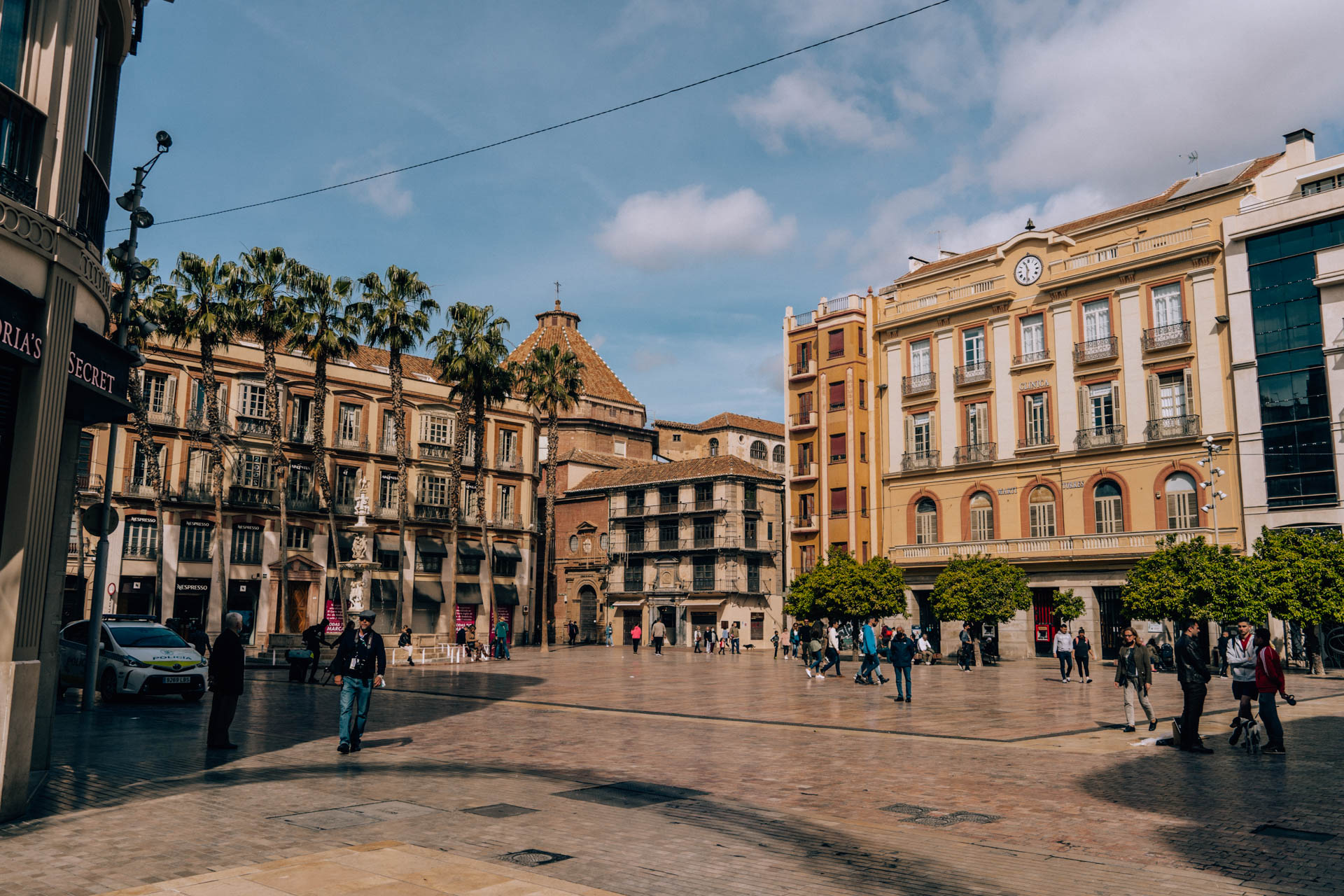 Jeden z głównych placów miasta | Malaga