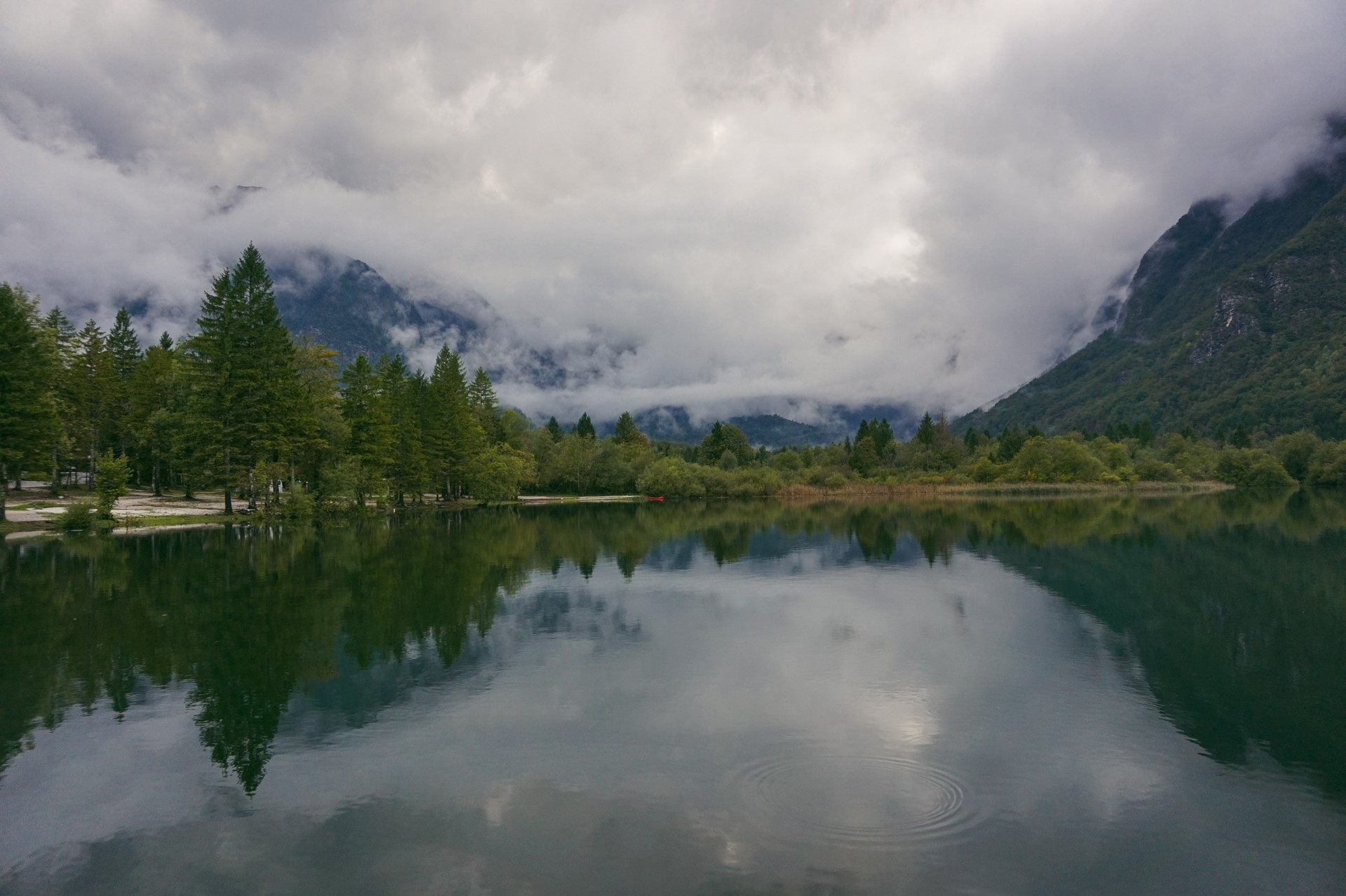Jezioro Bohinj | Czy warto jechac do Słowenii?