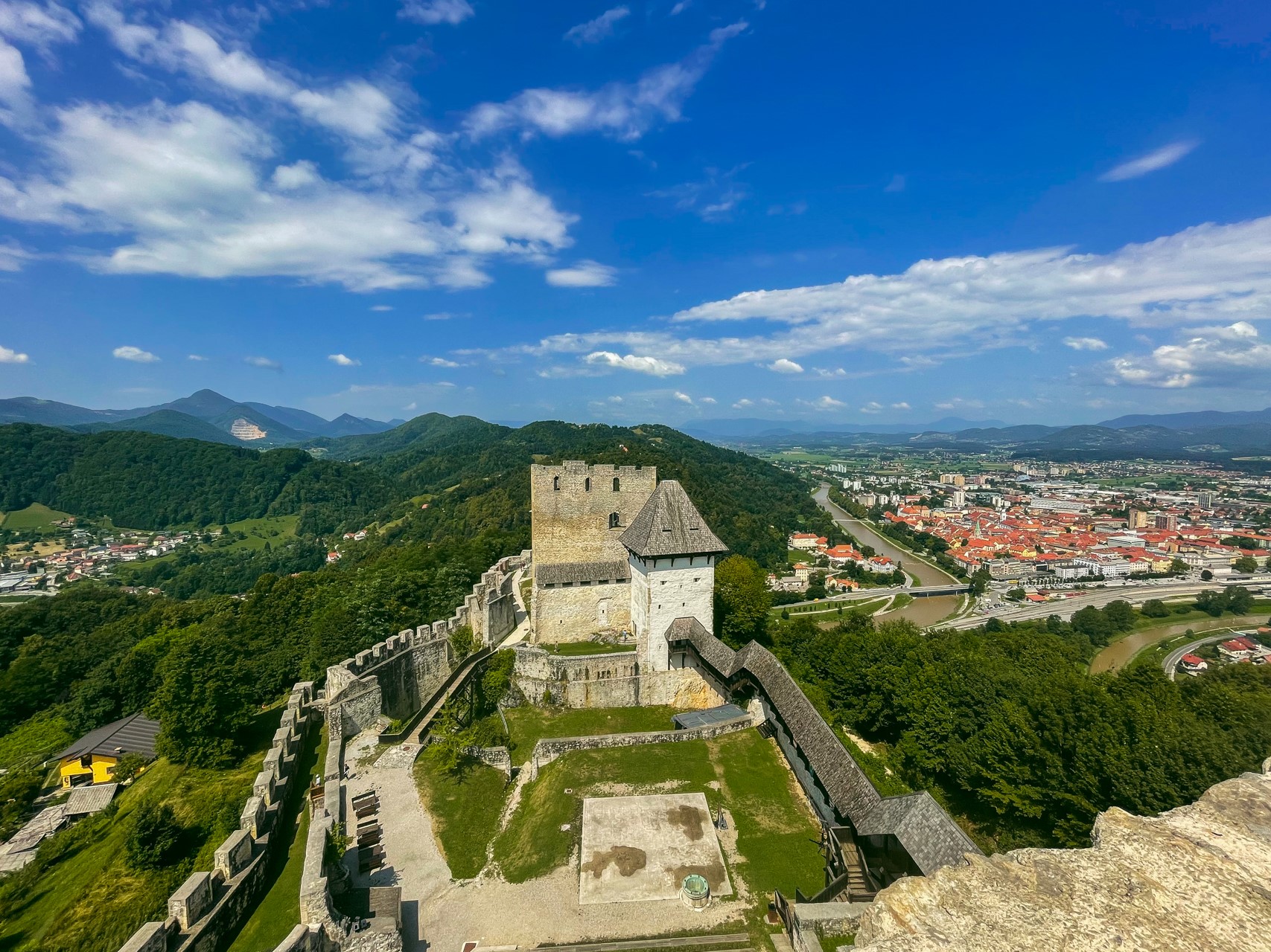Zamek w Calje | Czy warto jechać do Słowenii?