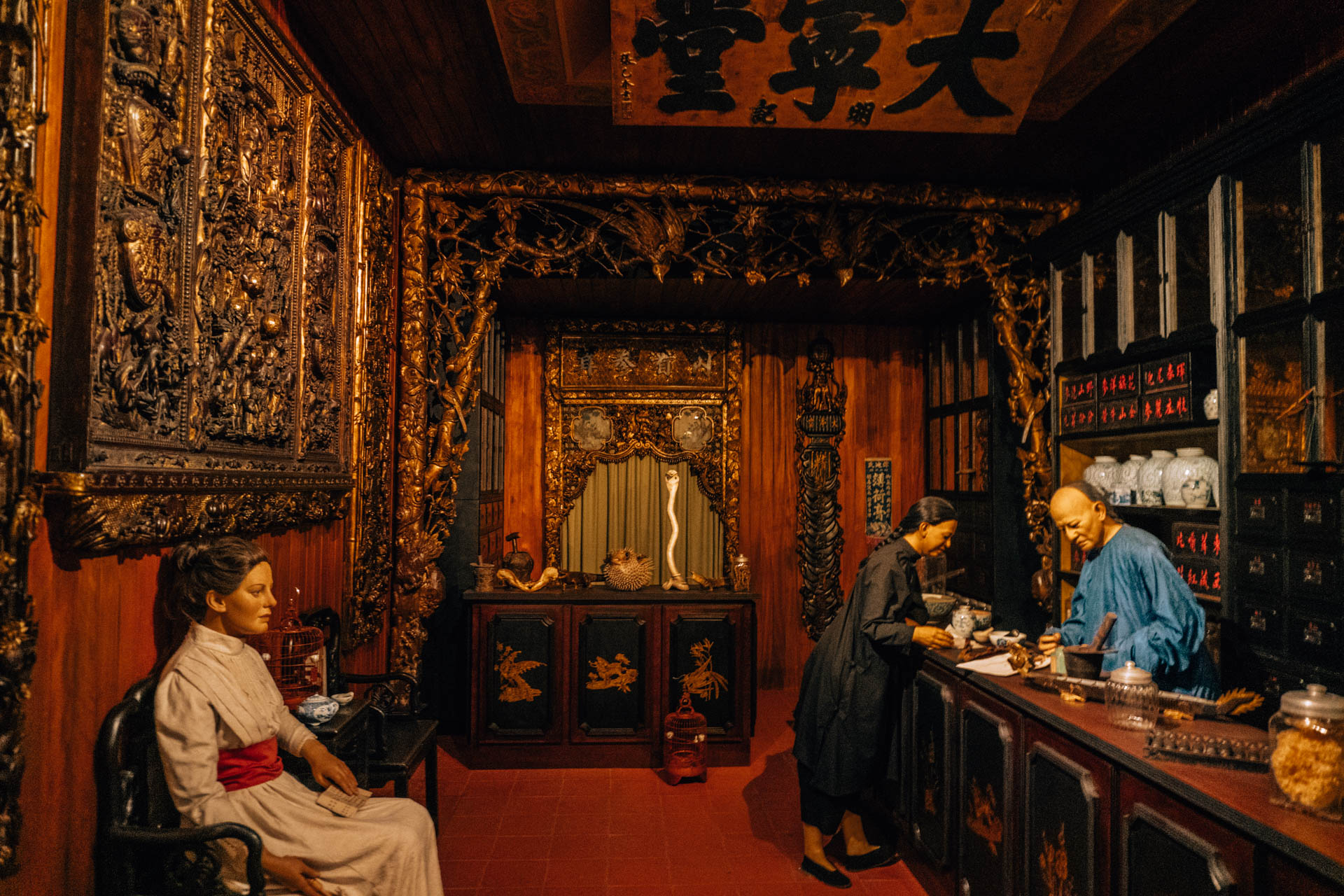 Replika chińskiej apteki z XIX wieku