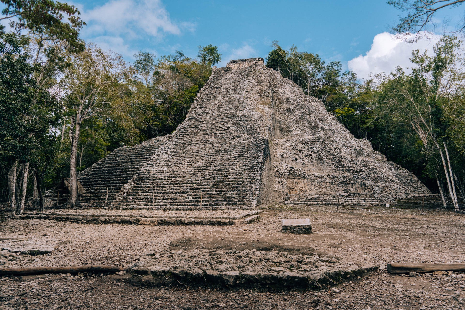 Najwyższa piramida na Jukatanie | Miasta Majów