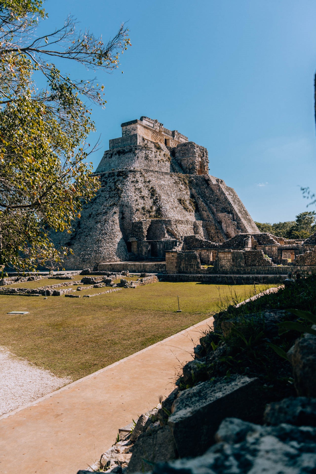 Świątynia czarownika w Uxmal | Miasta Majów